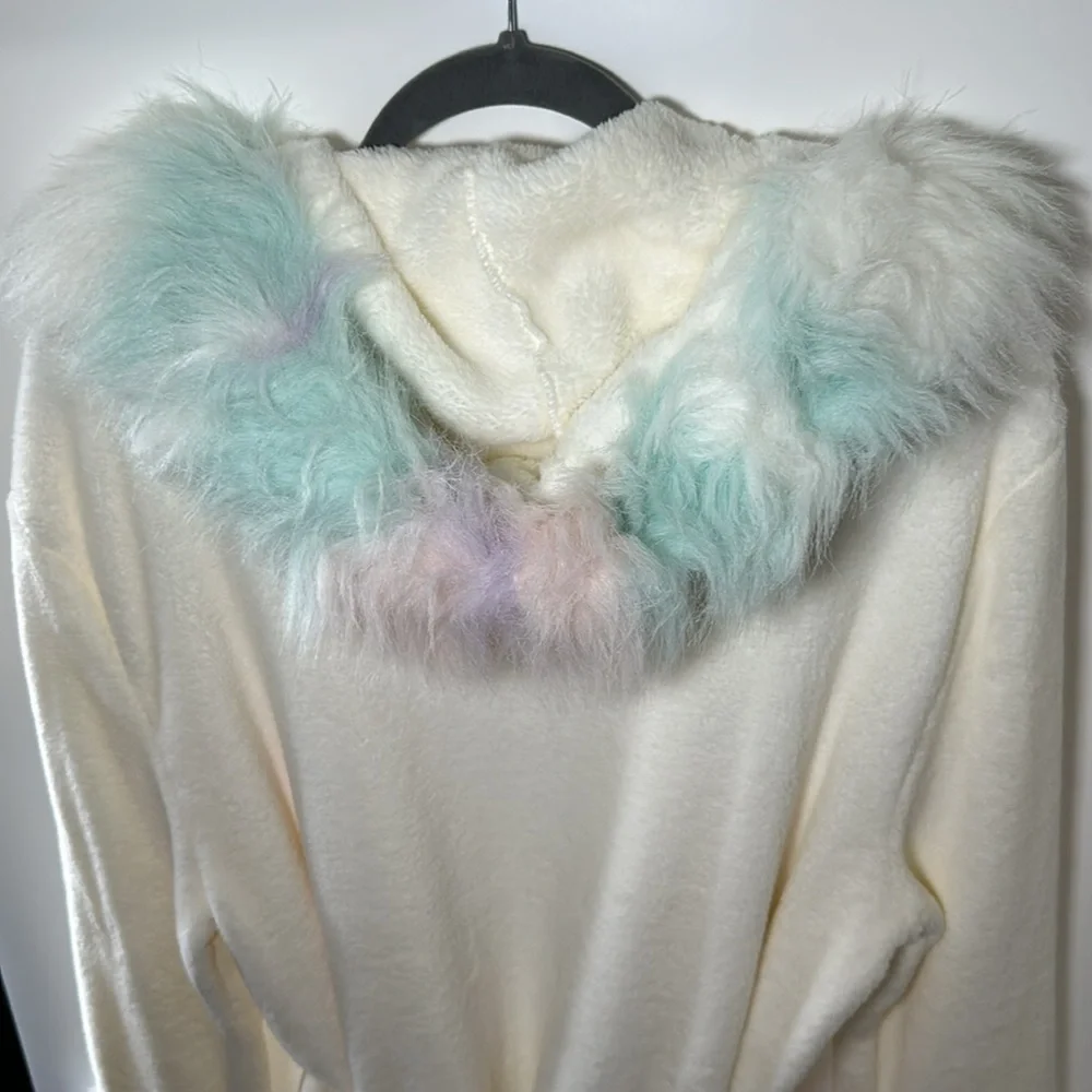 Pottery Barn Teen Unicorn Rainbow Faux Fur Robe - Picture 13 of 14